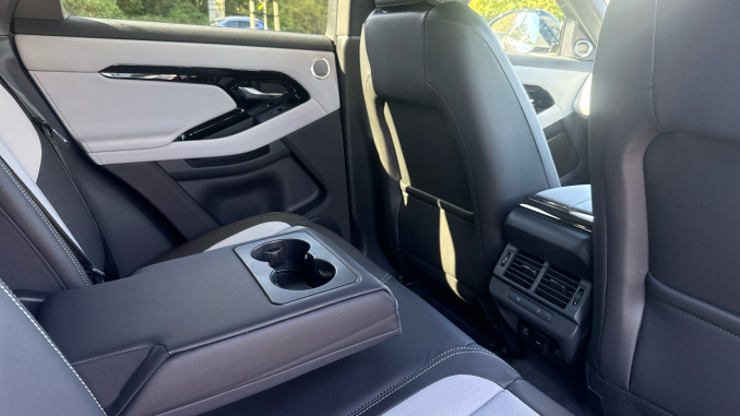 Land Rover Range Rover Evoque 2.0 D200 Hoxton Edition 5dr Auto Diesel Hatchback - Image 40